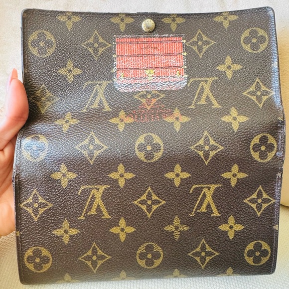 ✨LOUIS VUITTON TRUNK MONOGRAM CANVAS WALLET✨ - Picture 14 of 14